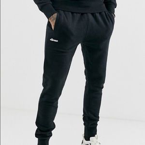 black ellesse joggers